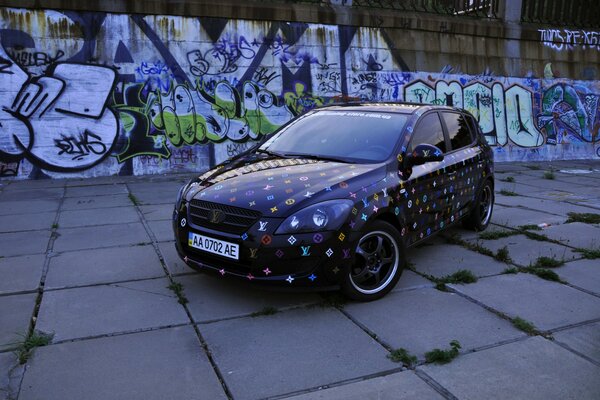 Kia underground LED 4 nel posto con i graffiti