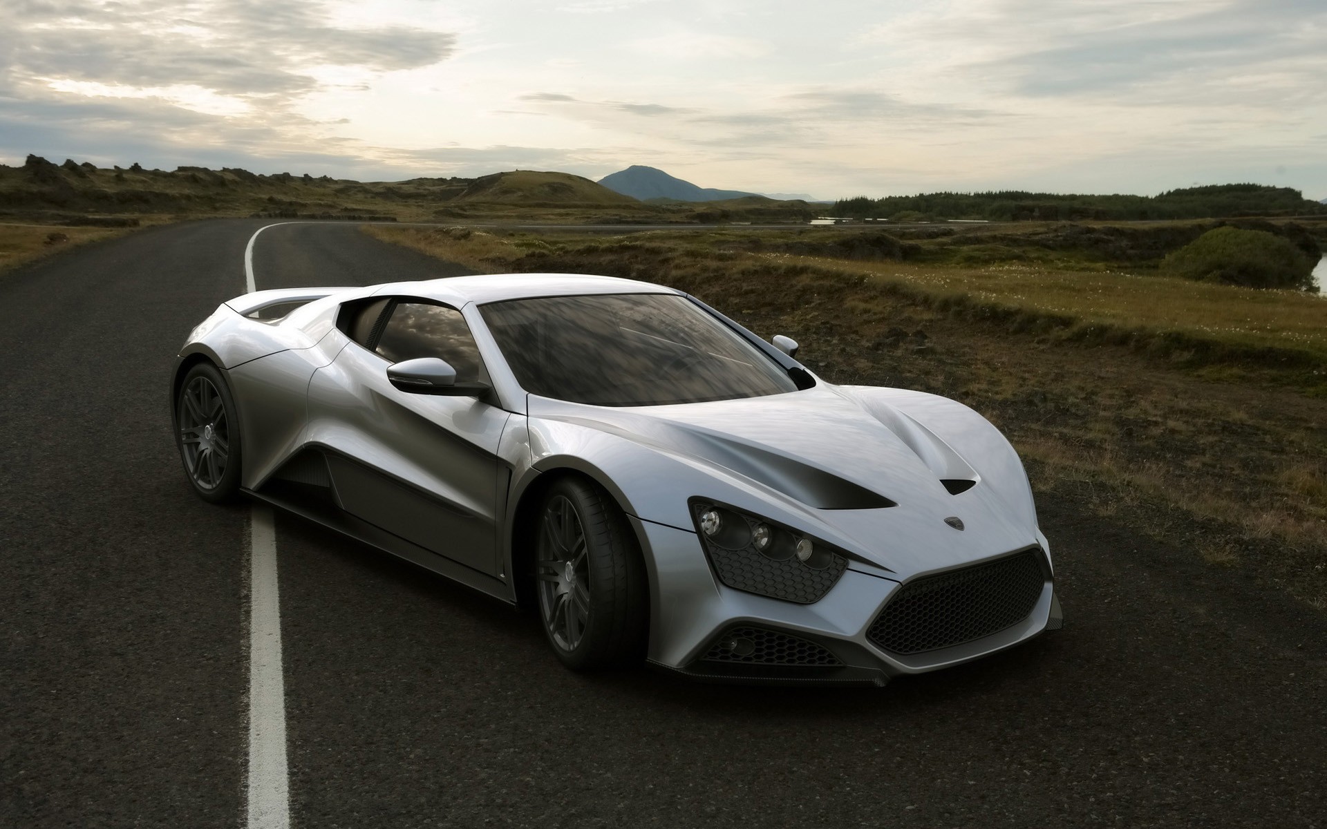 zenvo st1 strada segnaletica orizzontale