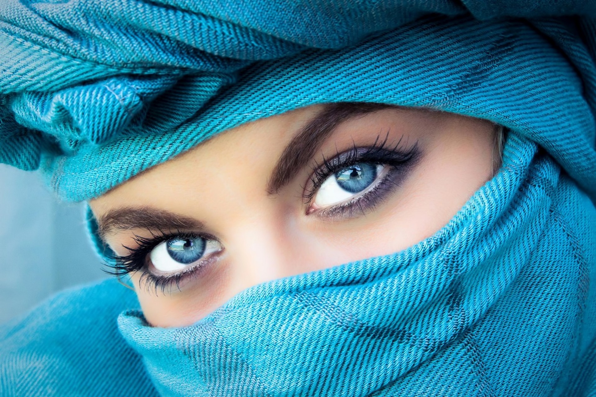 eyelash beauty blue eyes girl veil