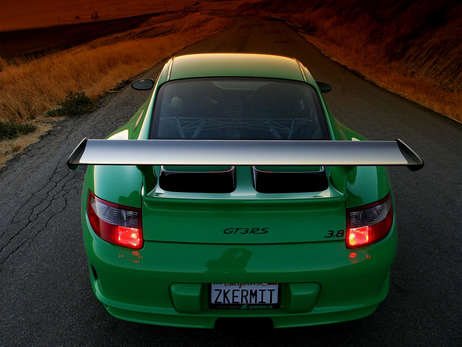 porsche 911 gt3 verde strada