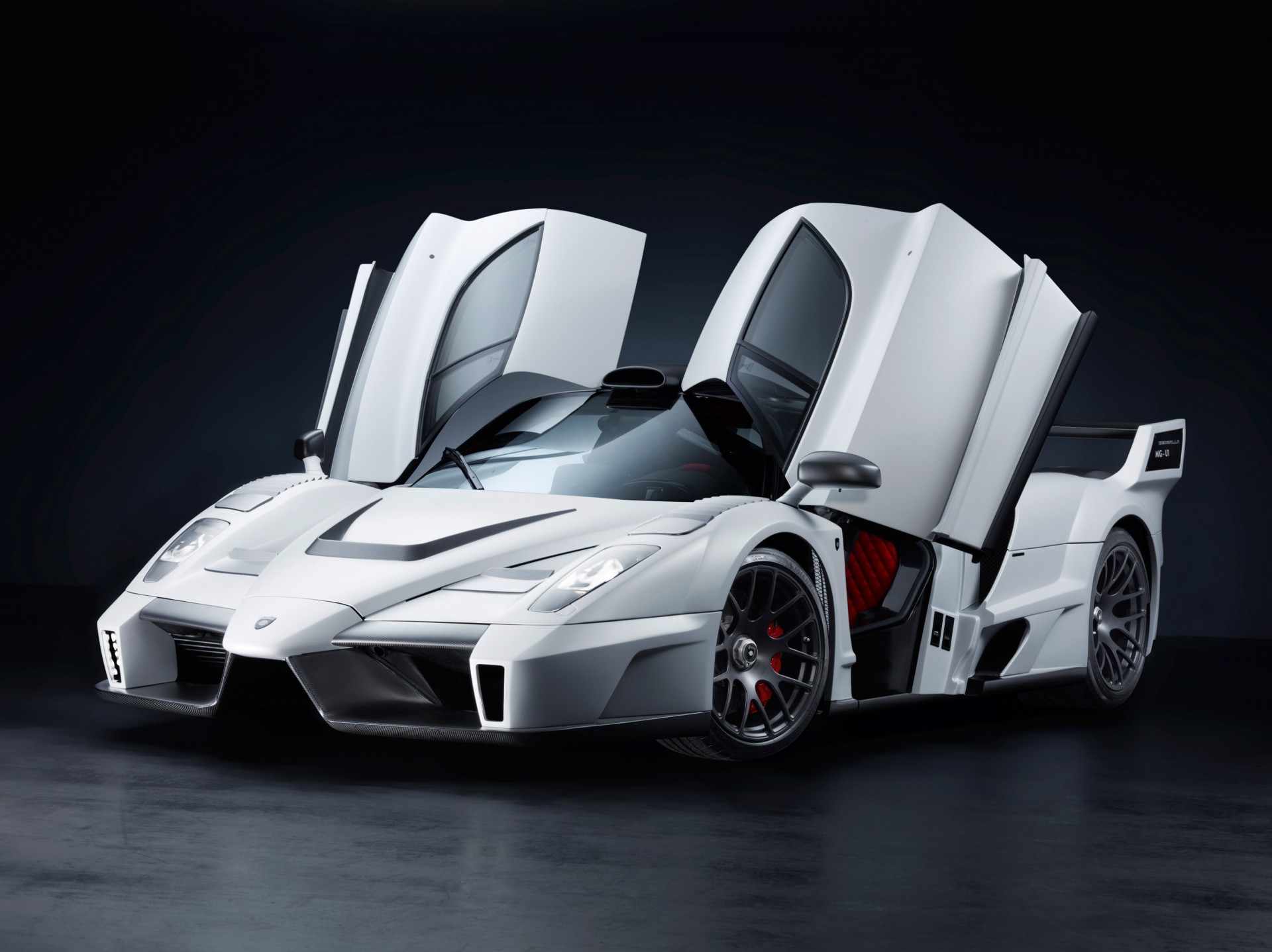 ferrari enzo тюнинг gemballa