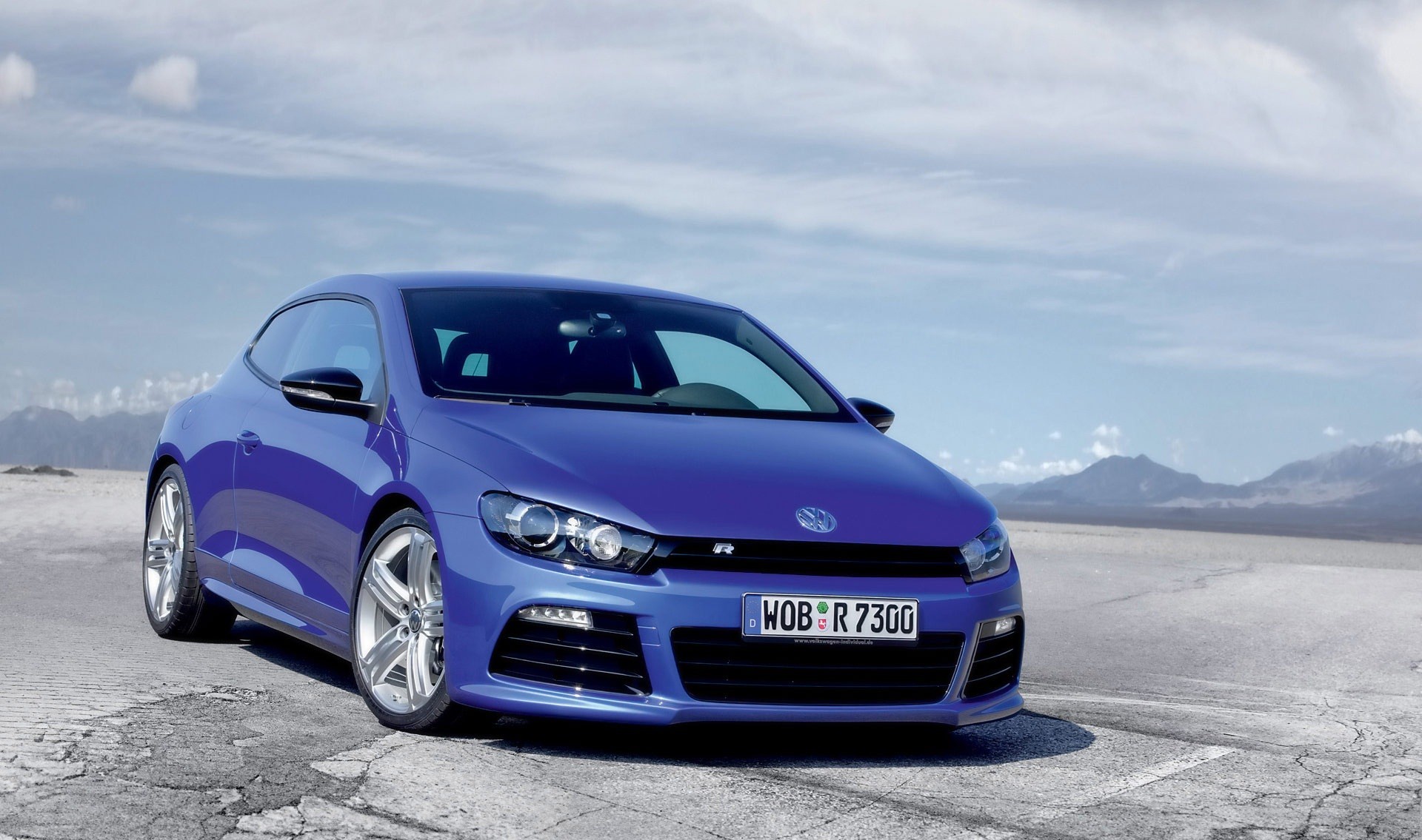 volkswagen scirocco синий