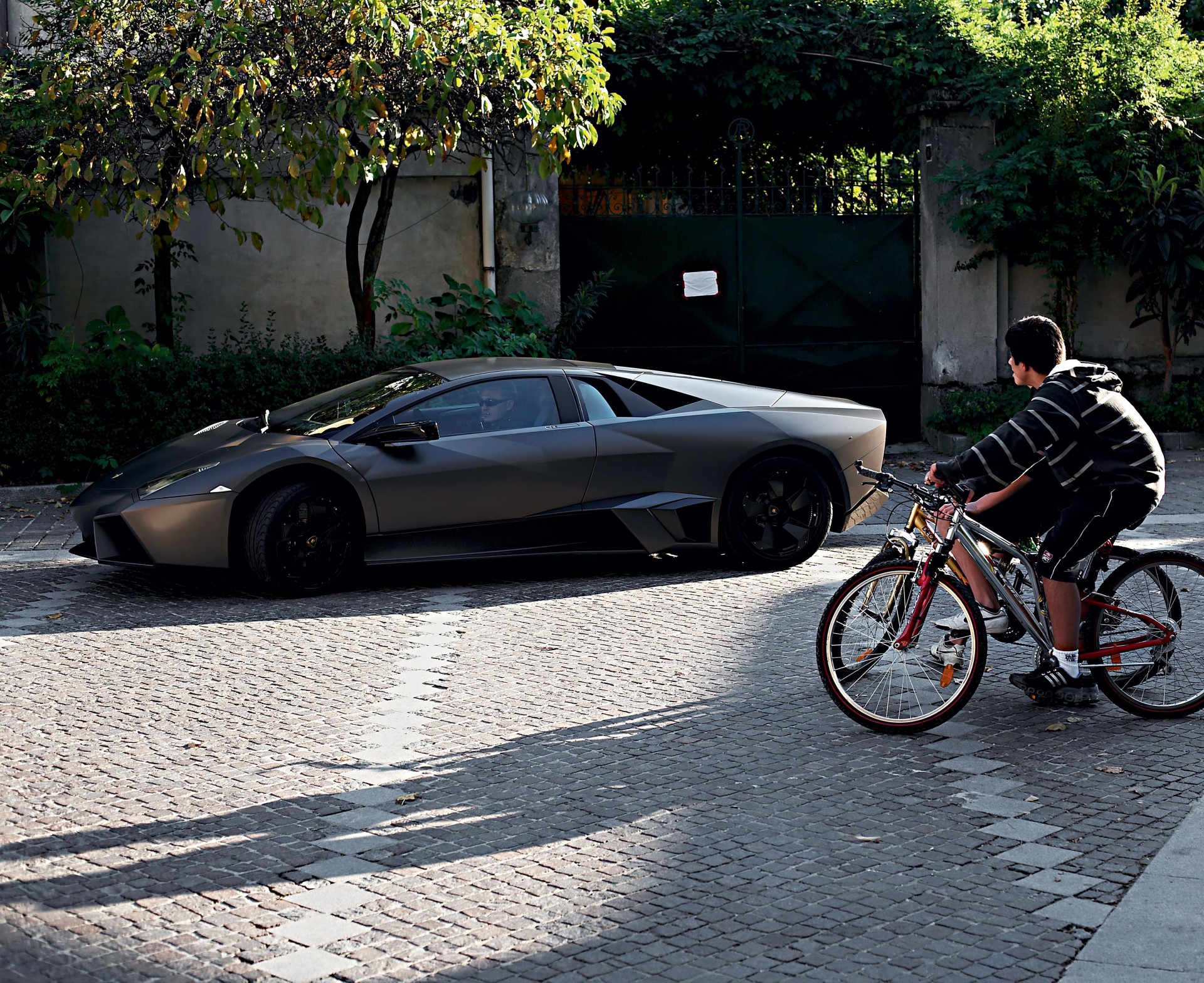 lamborghini reventon bike