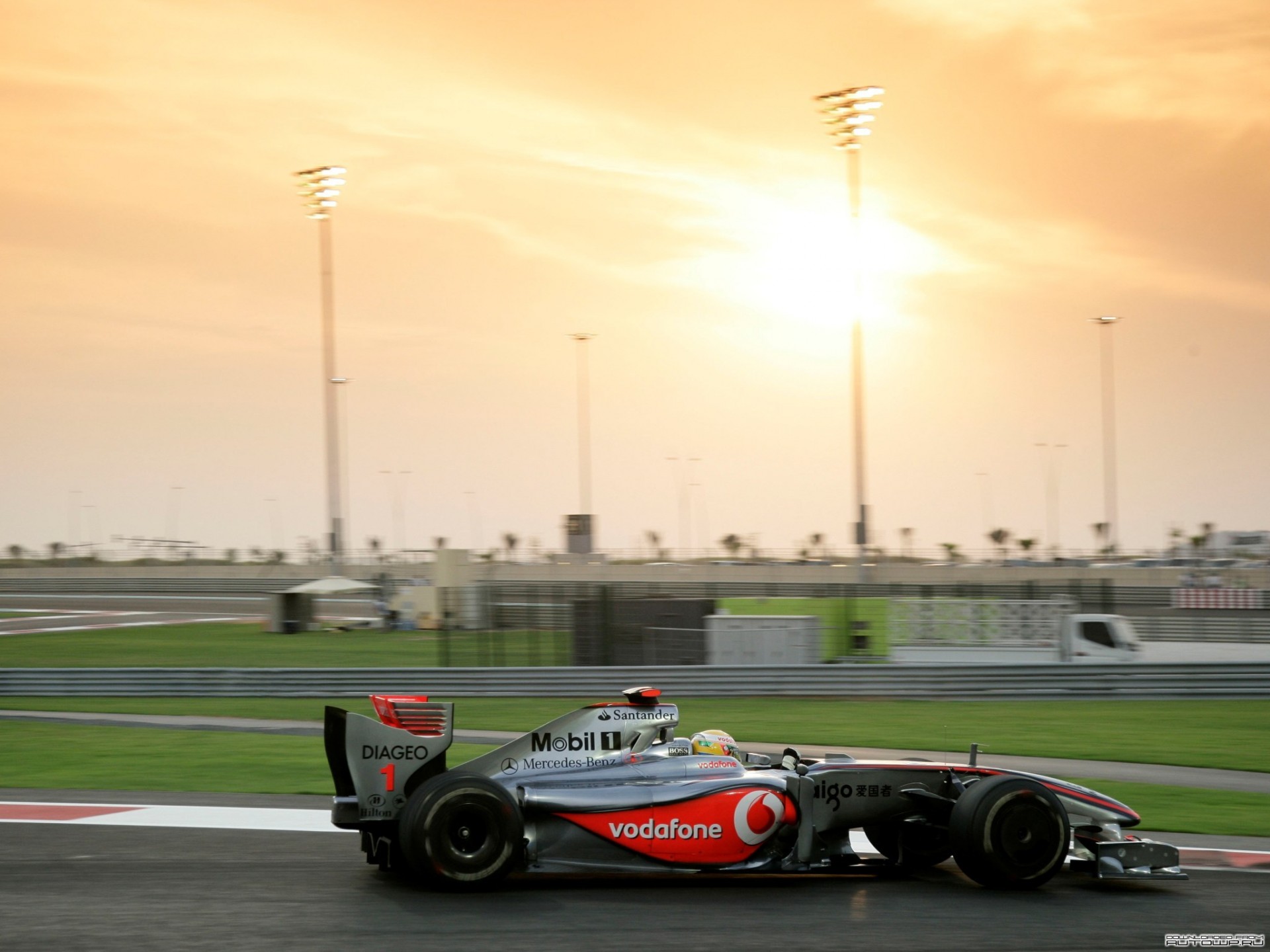 f1 tramonto pista