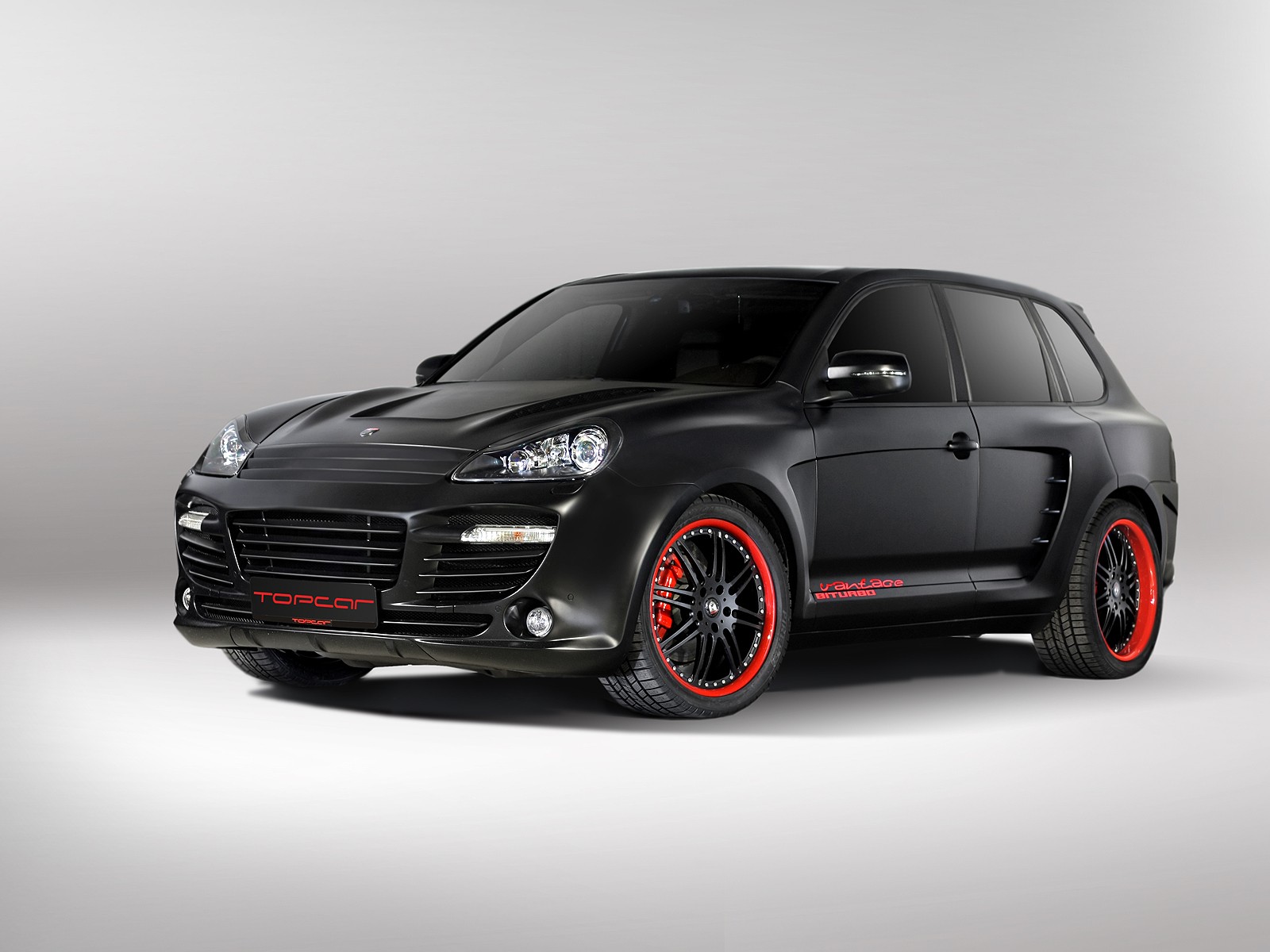 porsche cayenne vantage macchine