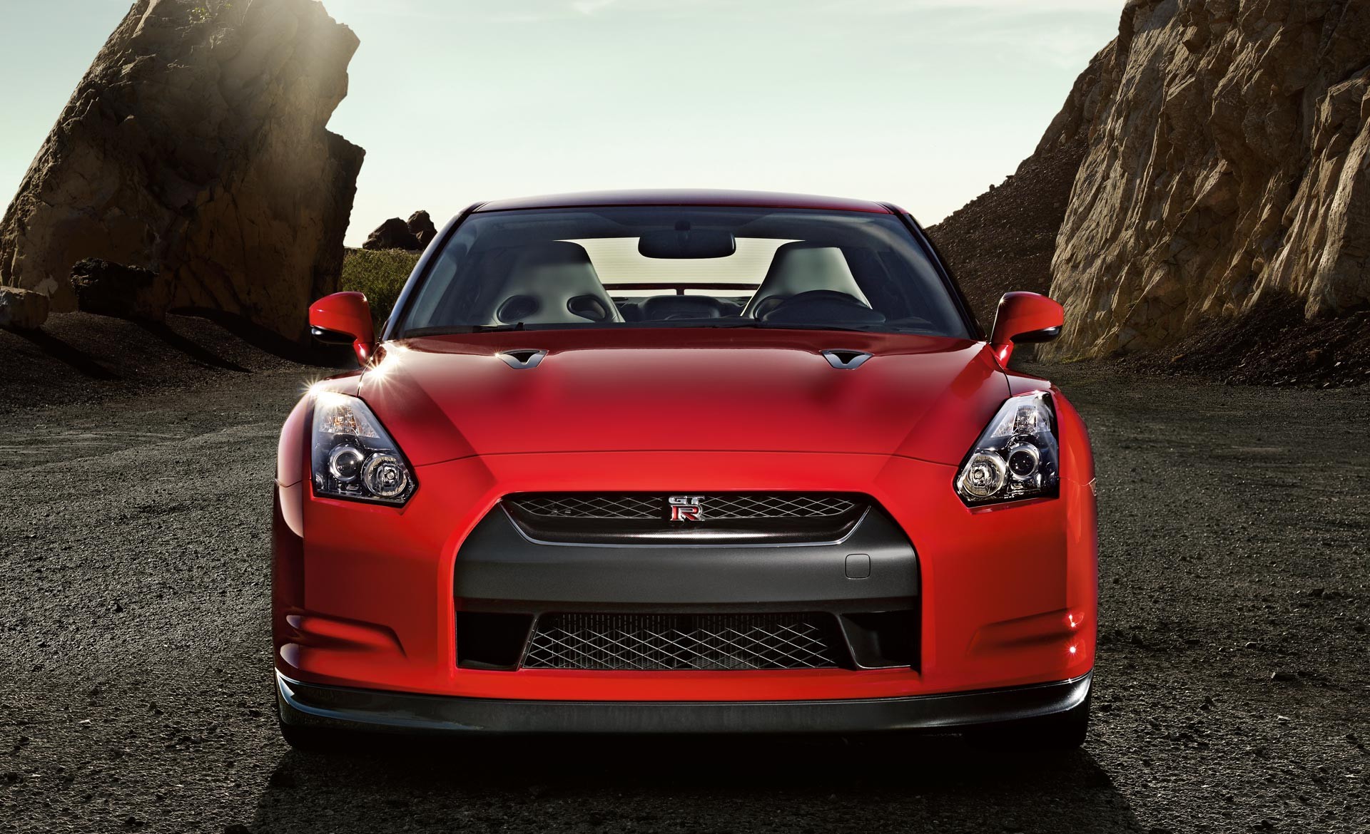 nissan gt-r kies felsen