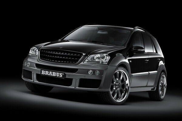 Mercedes brabus czarny render