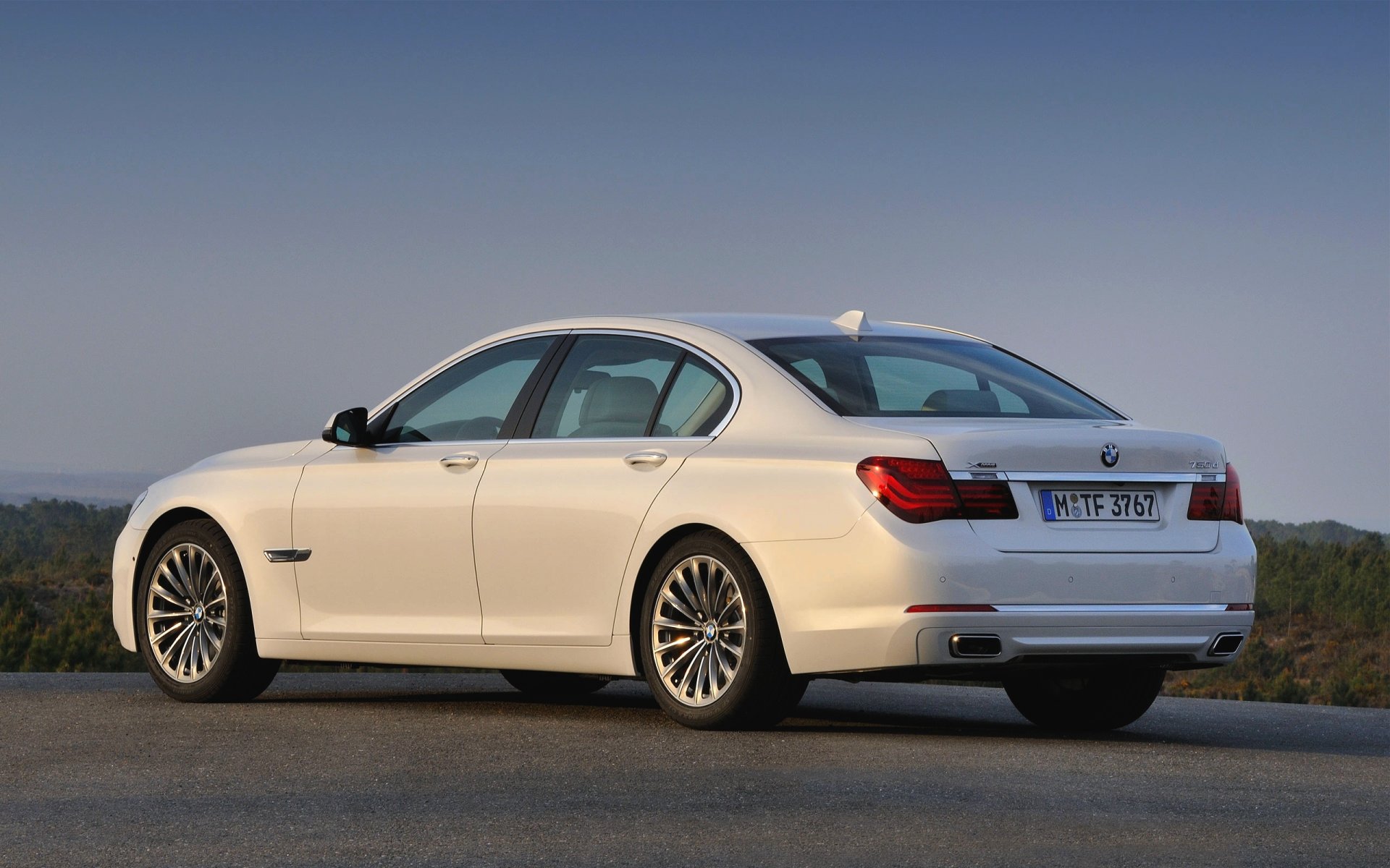 bmw 7 series white sedan car bmw boomer asphalt