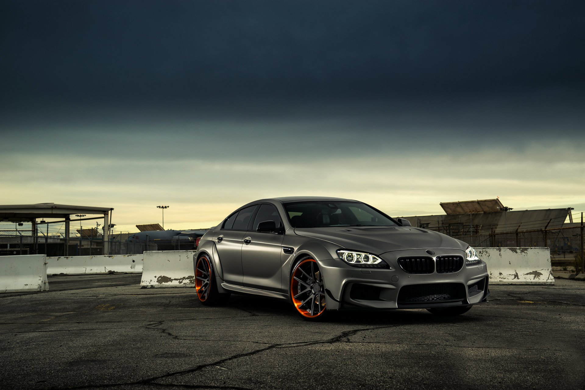 bmw m6 gran coupé jc personalizzato opaco nero anteriore