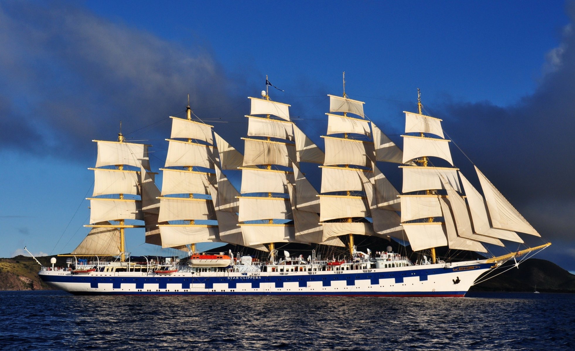 корабль парусник море royal clipper фото