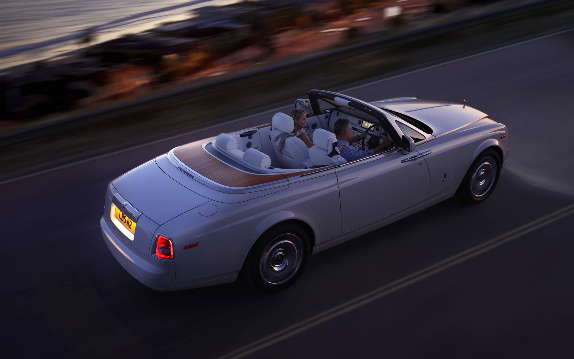 rolls-royce phantom drophead ролс ройс кабриолет дорога