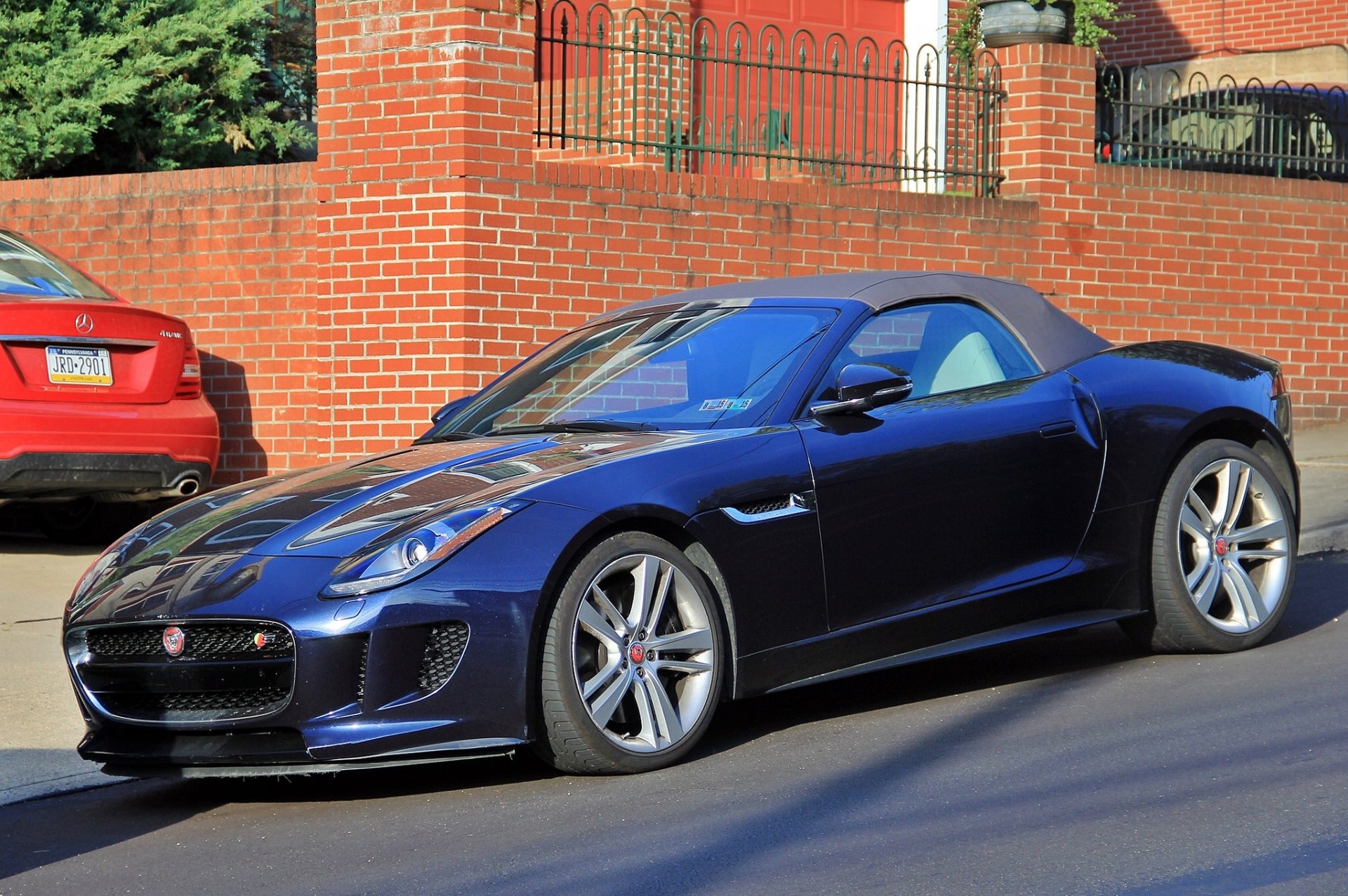 jaguar f-type roadster jaguar roadster sports car road street