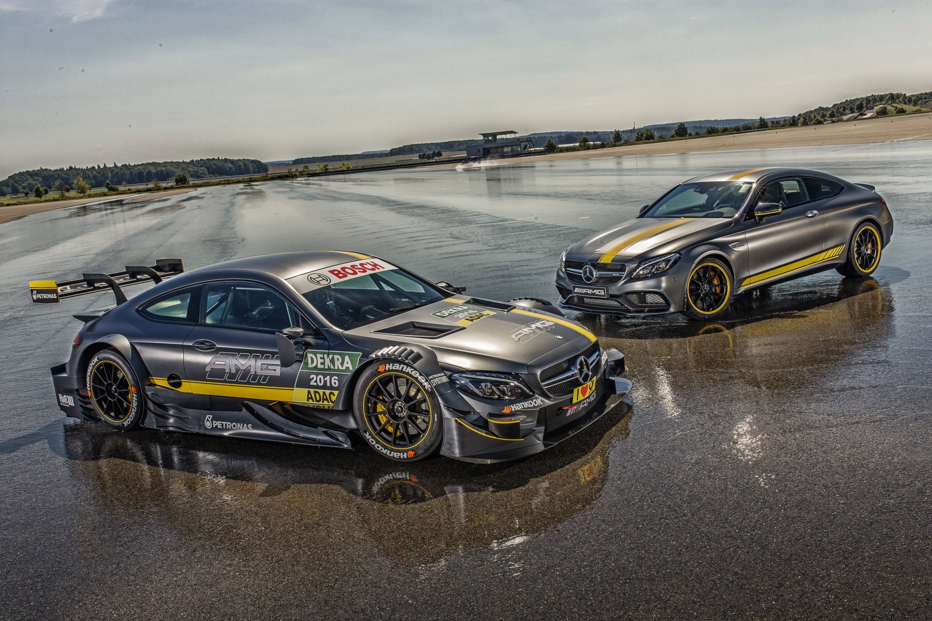 2014 mercedes-benz amg 63 gestire dtm classe c c205 mercedes amg