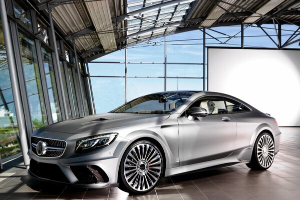 Mercedes-benz s 63 2015