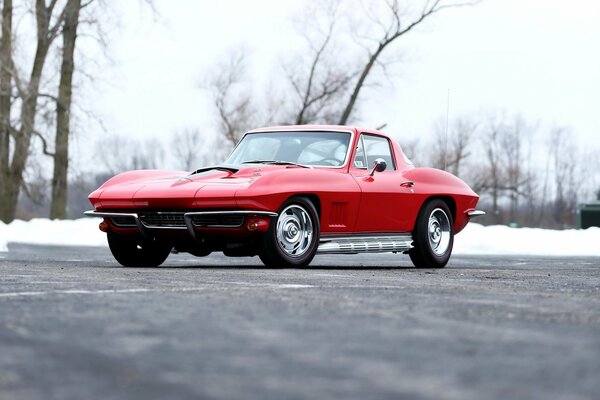 Voiture rétro Chevrolet Corvette