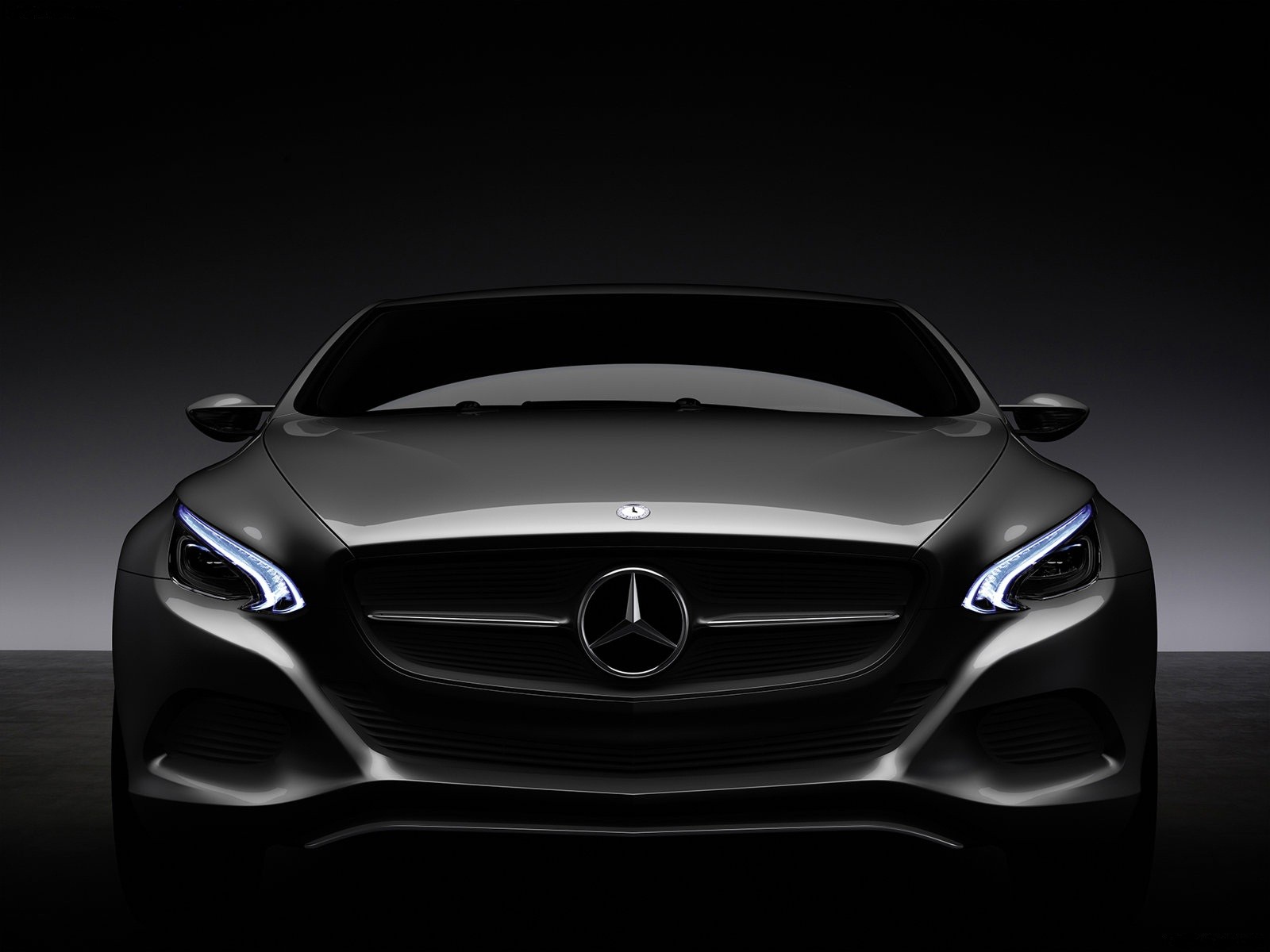 mercedes-benz-f800 style concept 2010 1600x1200