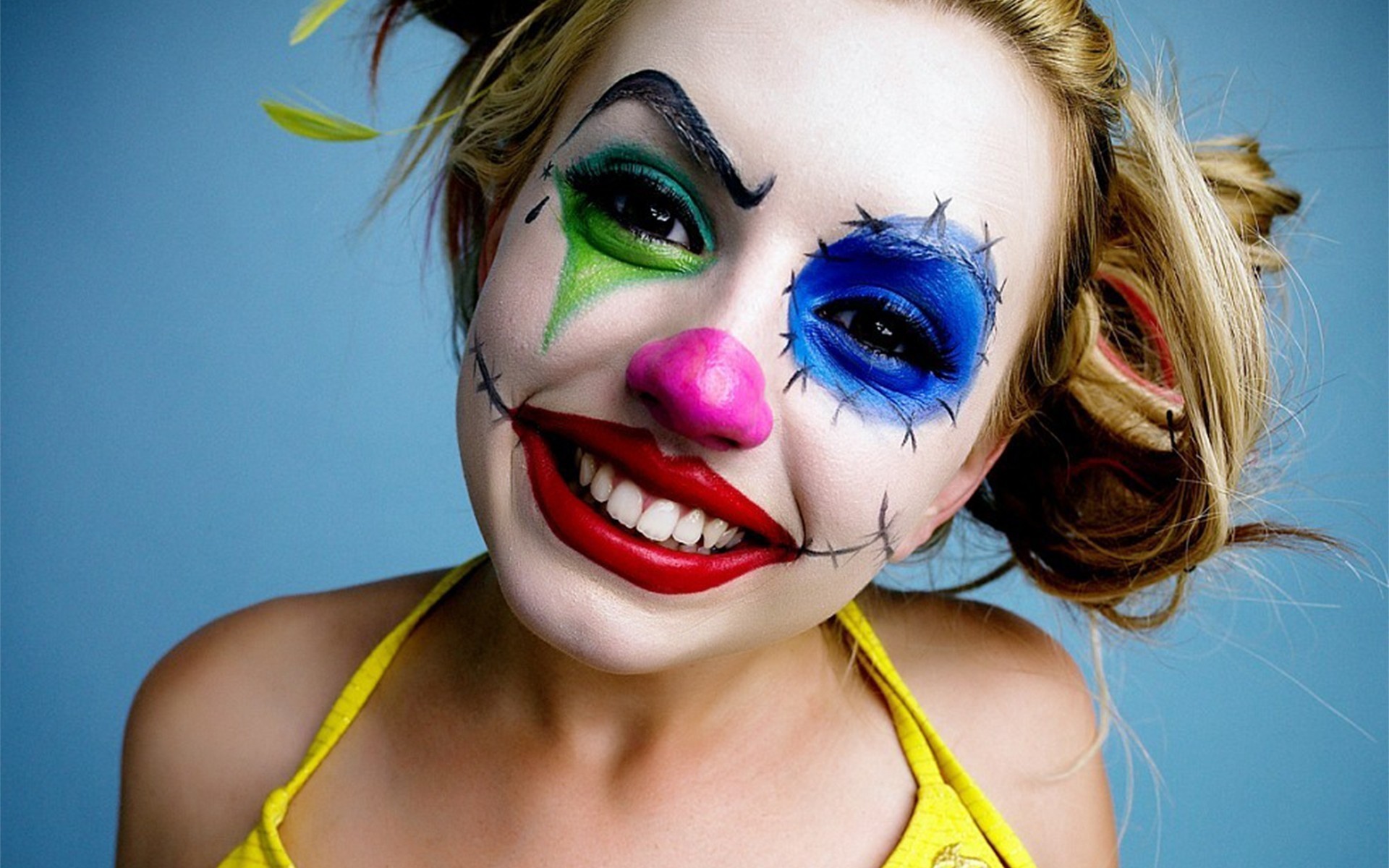 lexi bell amico divertimento ragazza clown