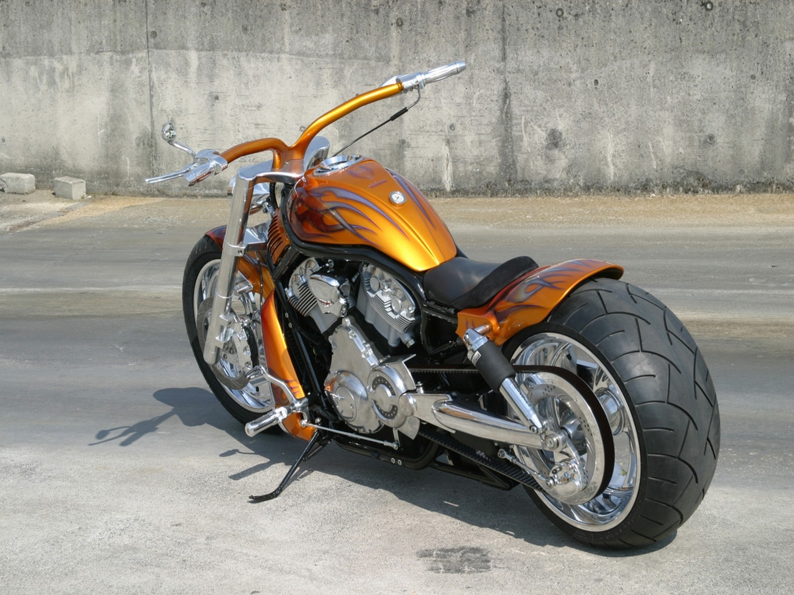 harley sur mesure route