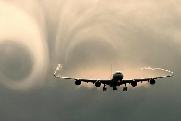 La trace laissée par l avion dans le ciel