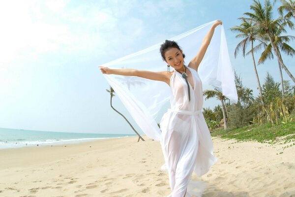 Brunette woman on the beach