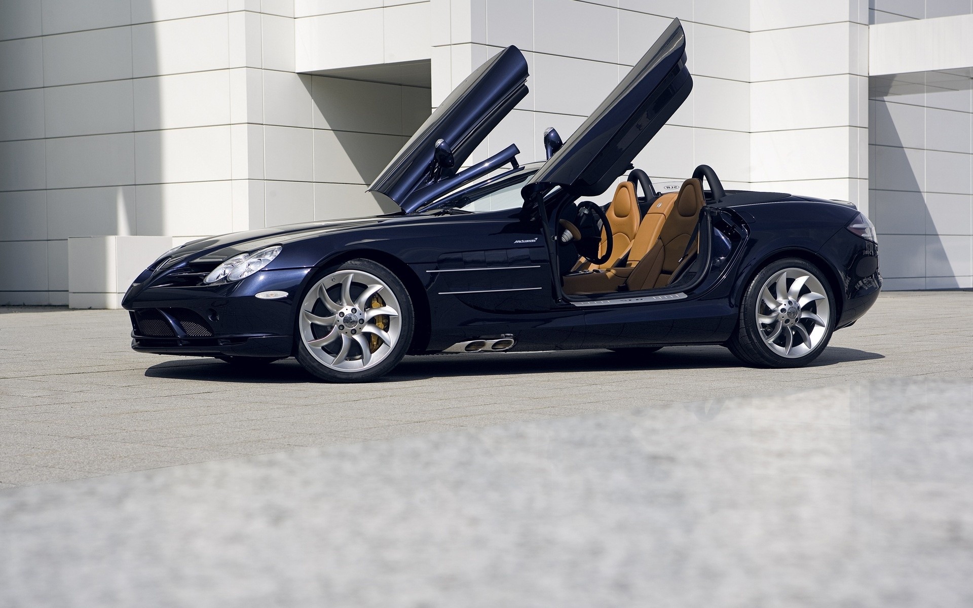 mercedes mclaren slr roadster portes ouvert