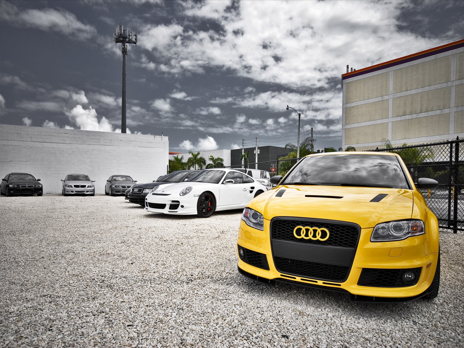 audi coches construir amarillo