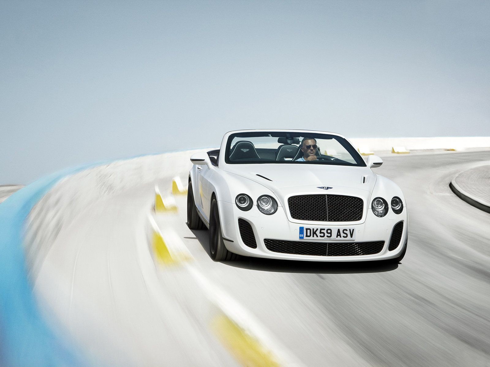 bentley driver speed