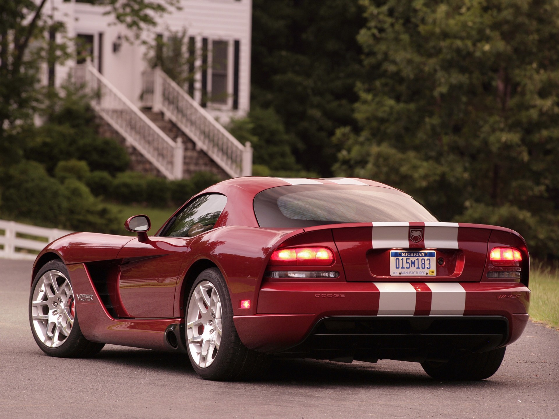 vipère esquiver rouge dodge