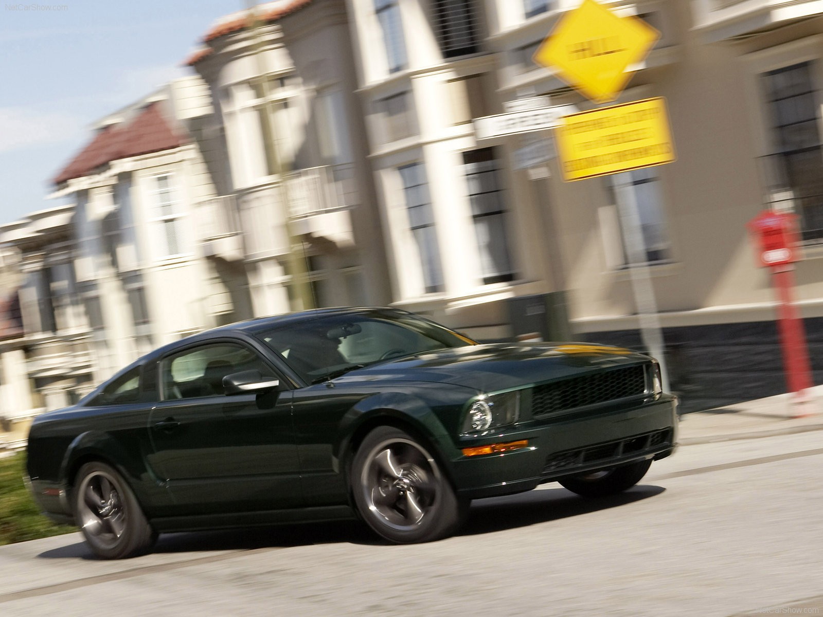 mustang bullitt verde