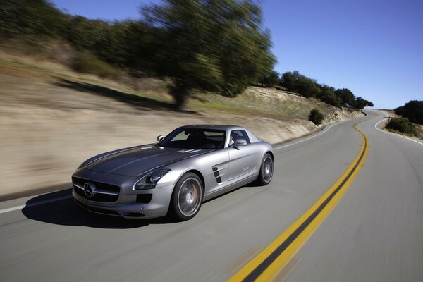 Beautiful car. Beautiful road. Good speed