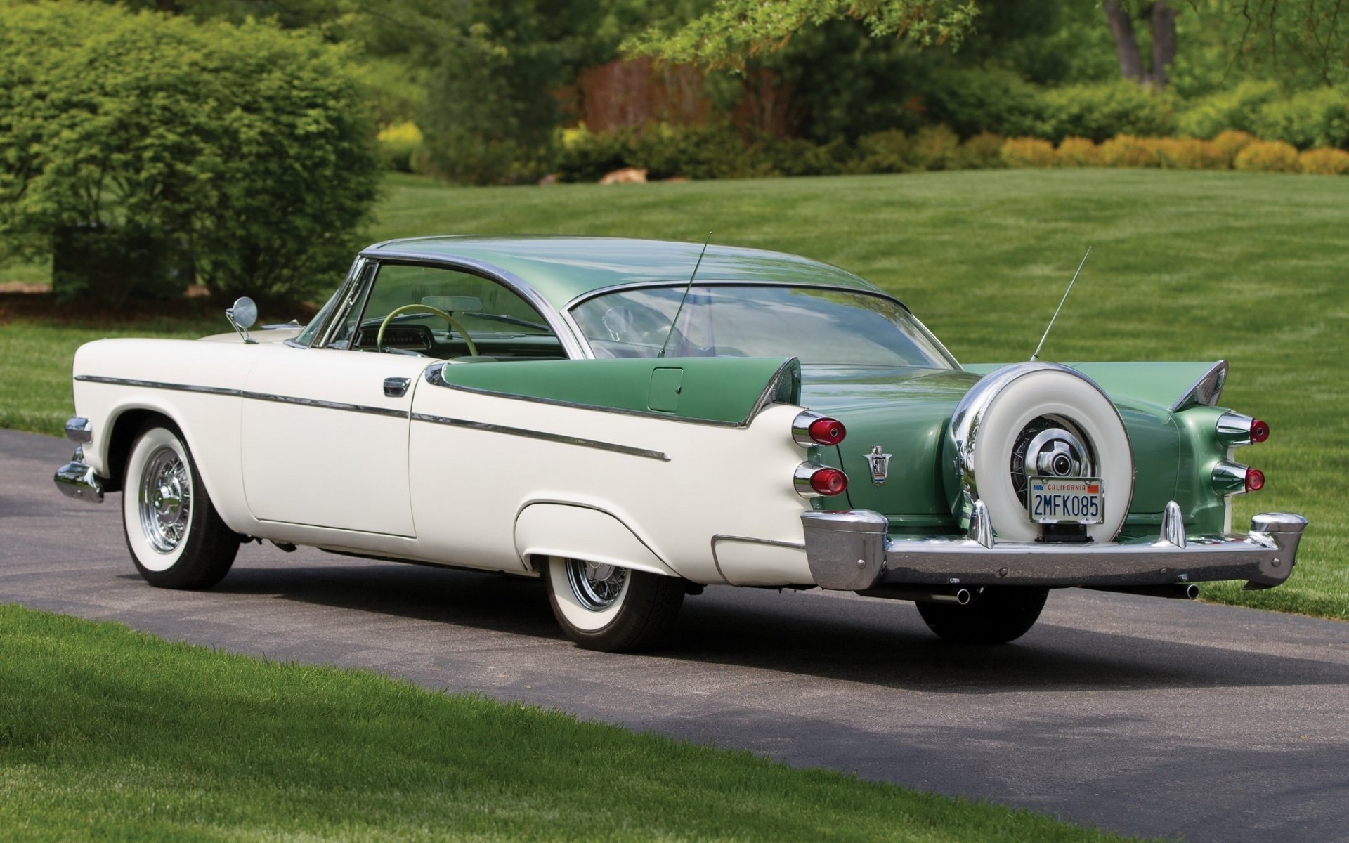 dodge royal lancer hardtop coupe 1958 dodge widok z tyłu tło