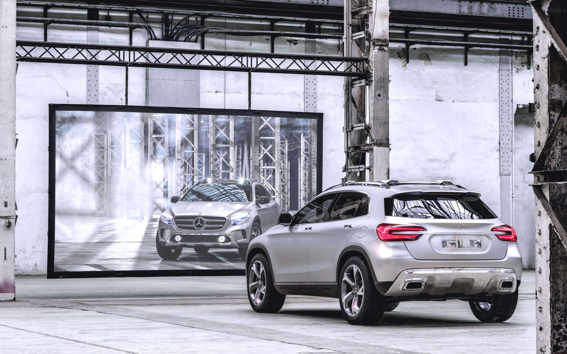 mercedes benz gla concept machine grey silver mirror reflection rear view view