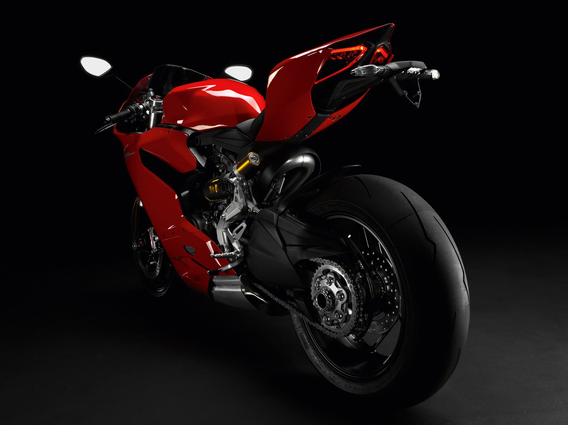 ducati 1199 panigale s superbike 2012 ducati panigale ducati sportbike motocicleta moto italia alta tecnología hi-tech rosso rojo diodos