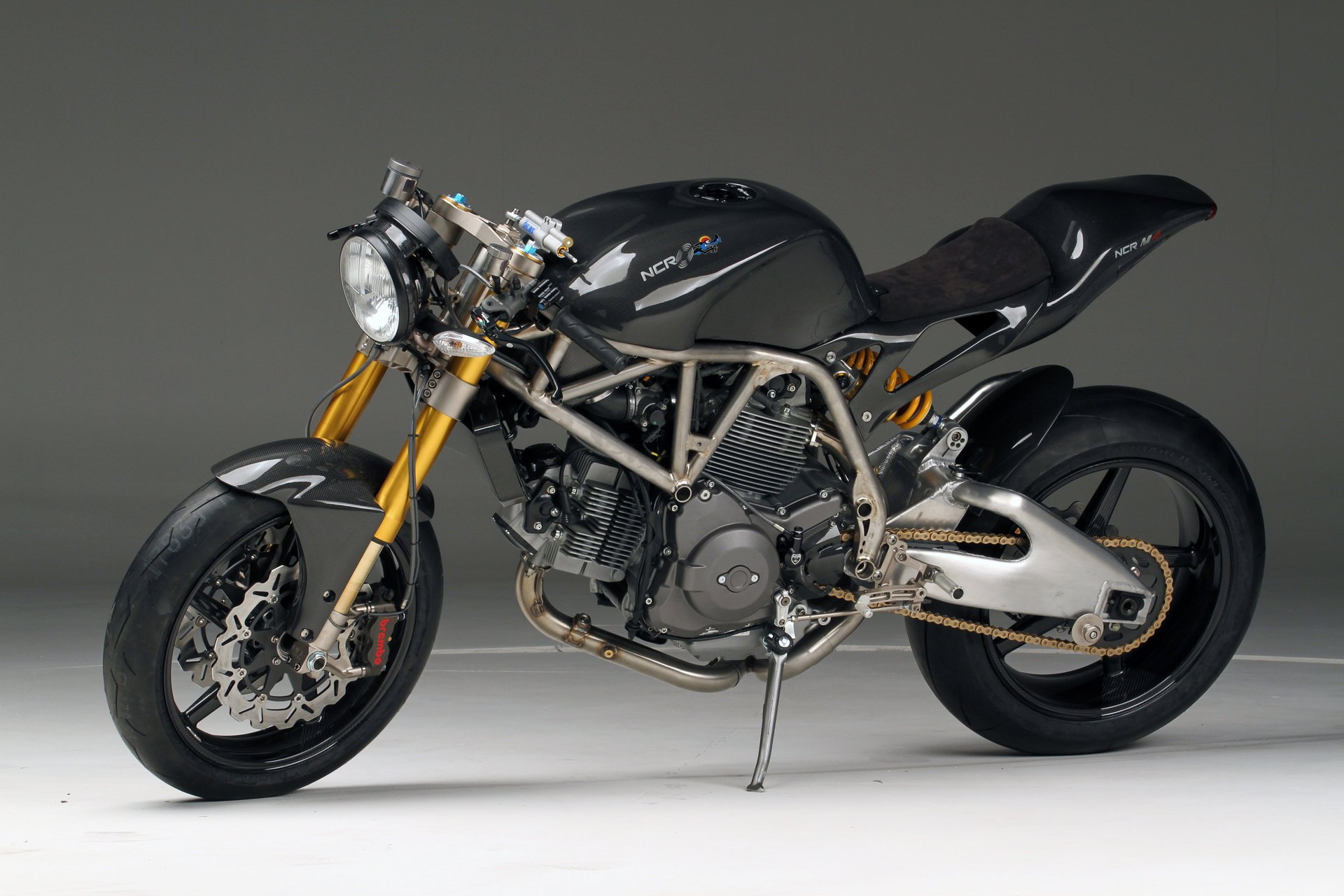 ncr m4 carbon moto moto streetfighter neikid carbonio