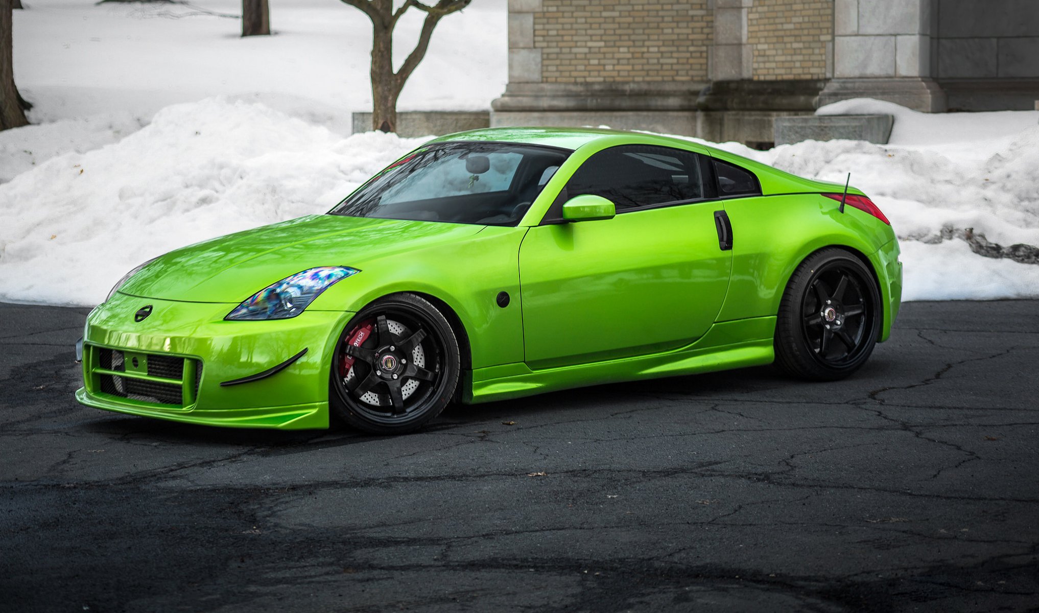 nissan 350z позиция зеленый ниссан тюнинг