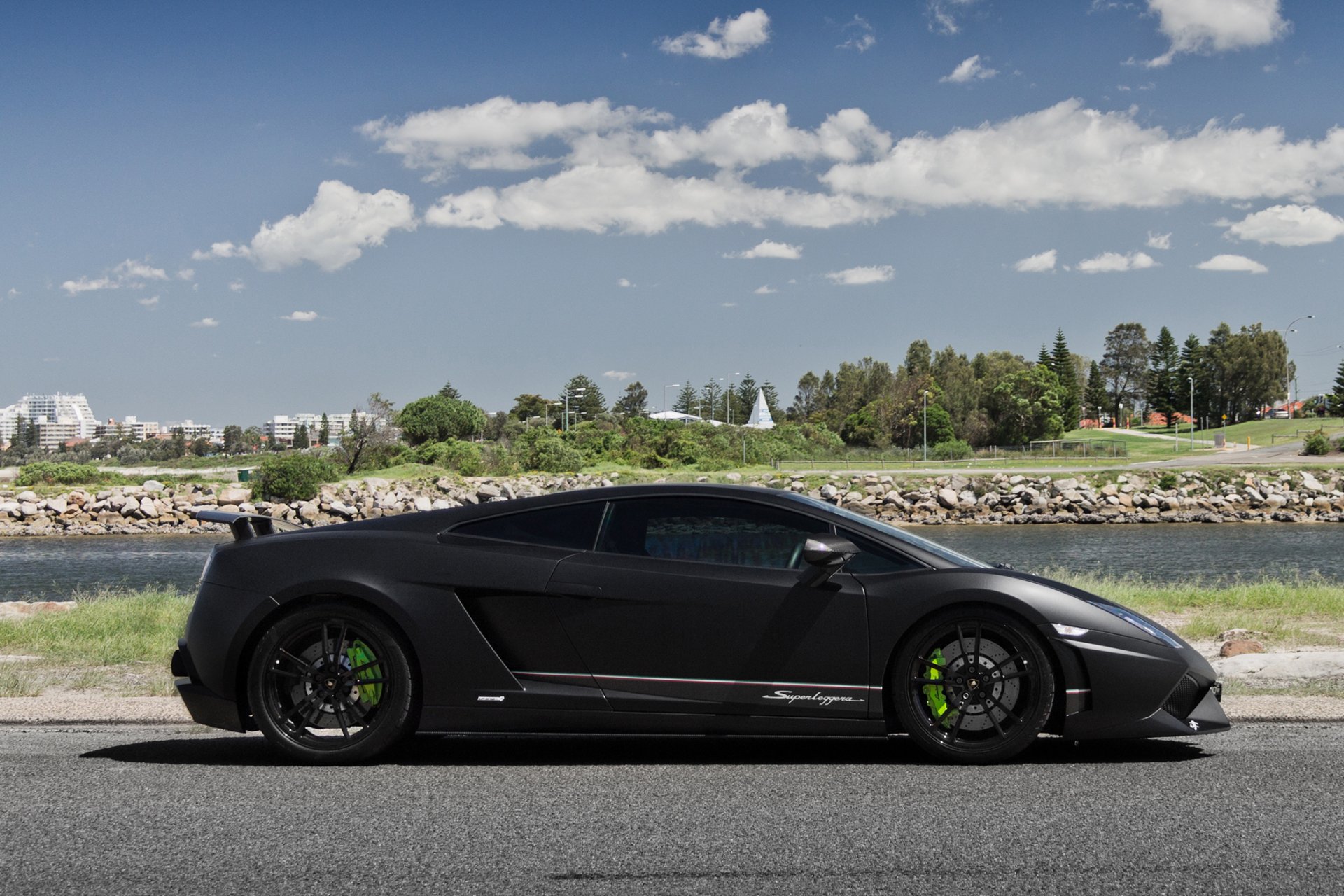 lamborghini gallardo lp570-4 superleggera niebo jezioro