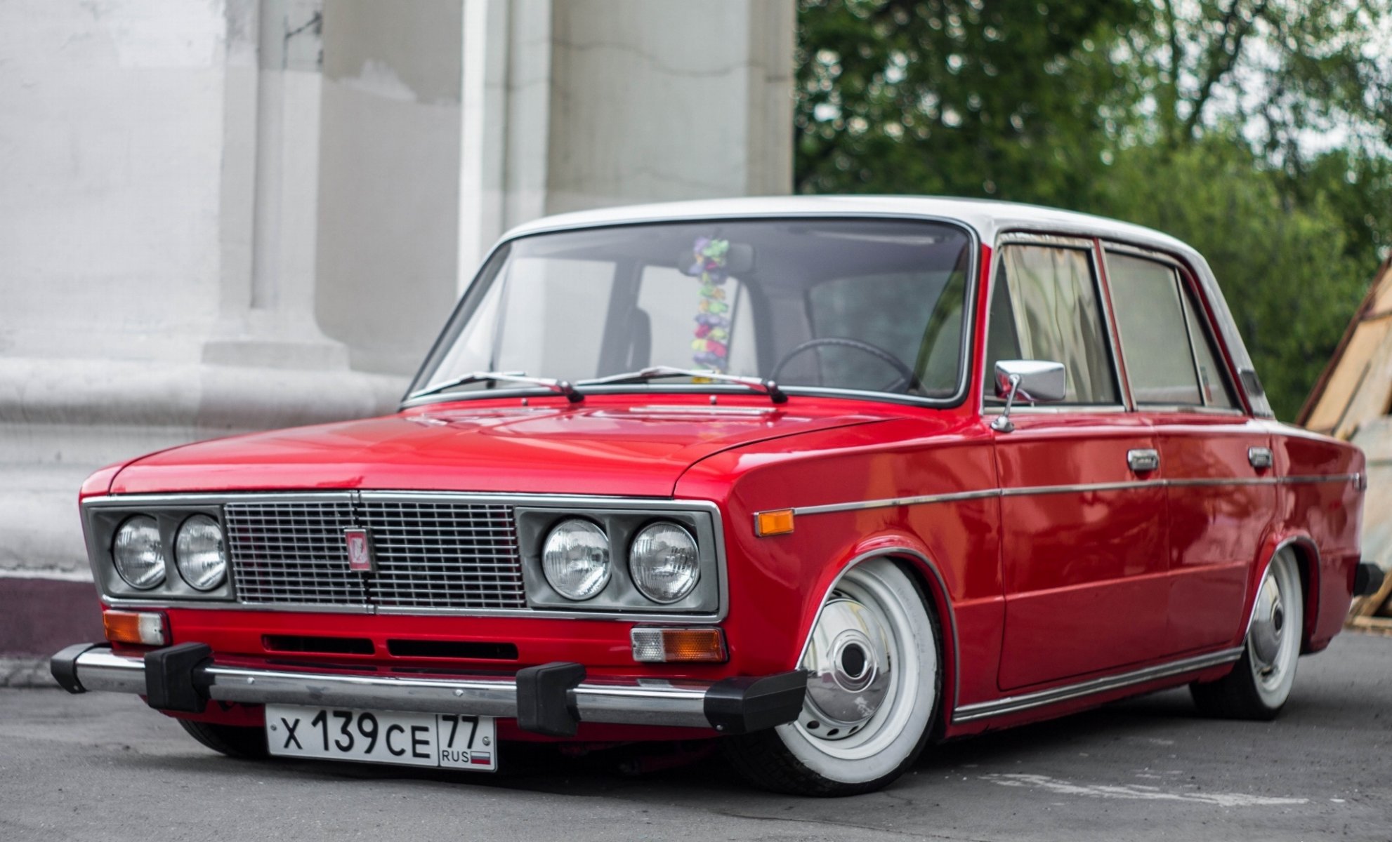 auto voitures lada vaz resto position zhiguli