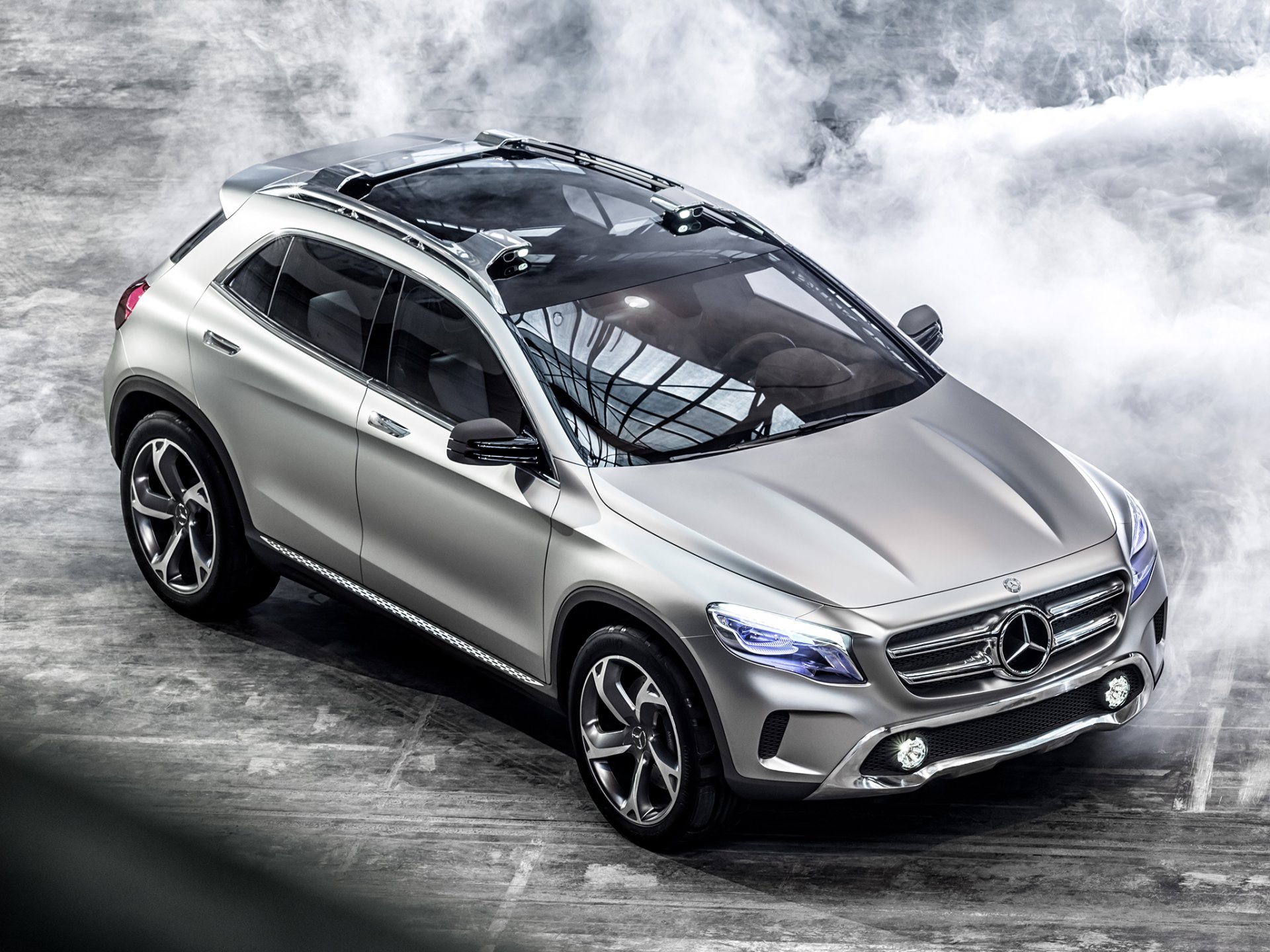 mercedes-benz gla concept auto reflektory srebrny merc