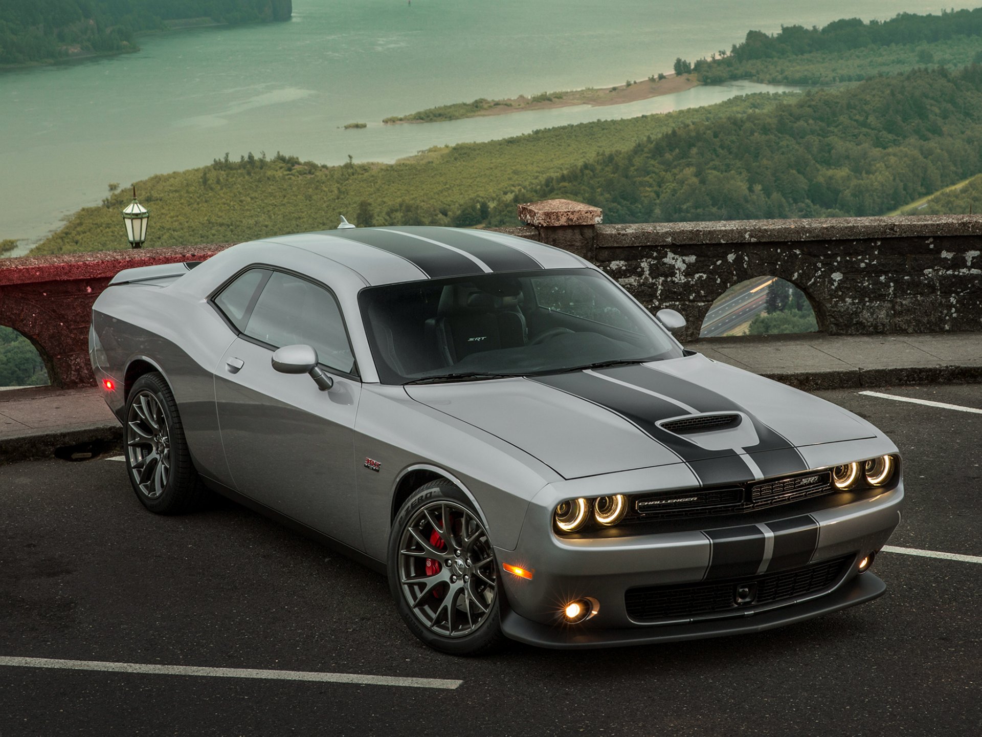 dodge challenger muscle car