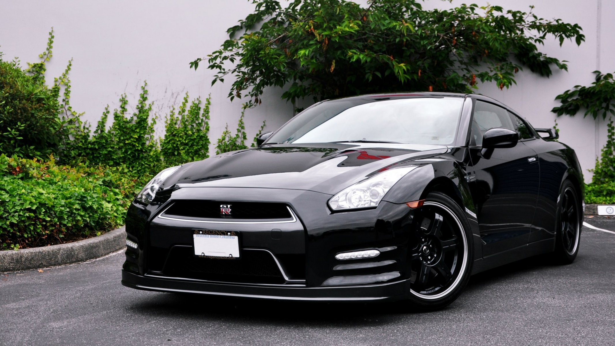 nissan gtr r35 black car