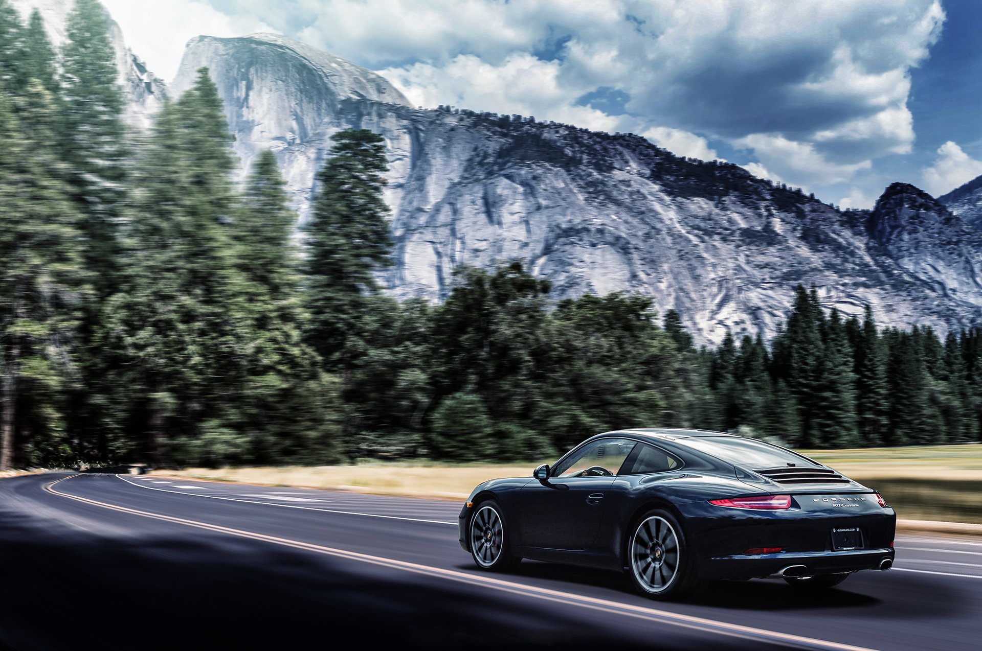 porsche carrera 911 nero posteriore montagne