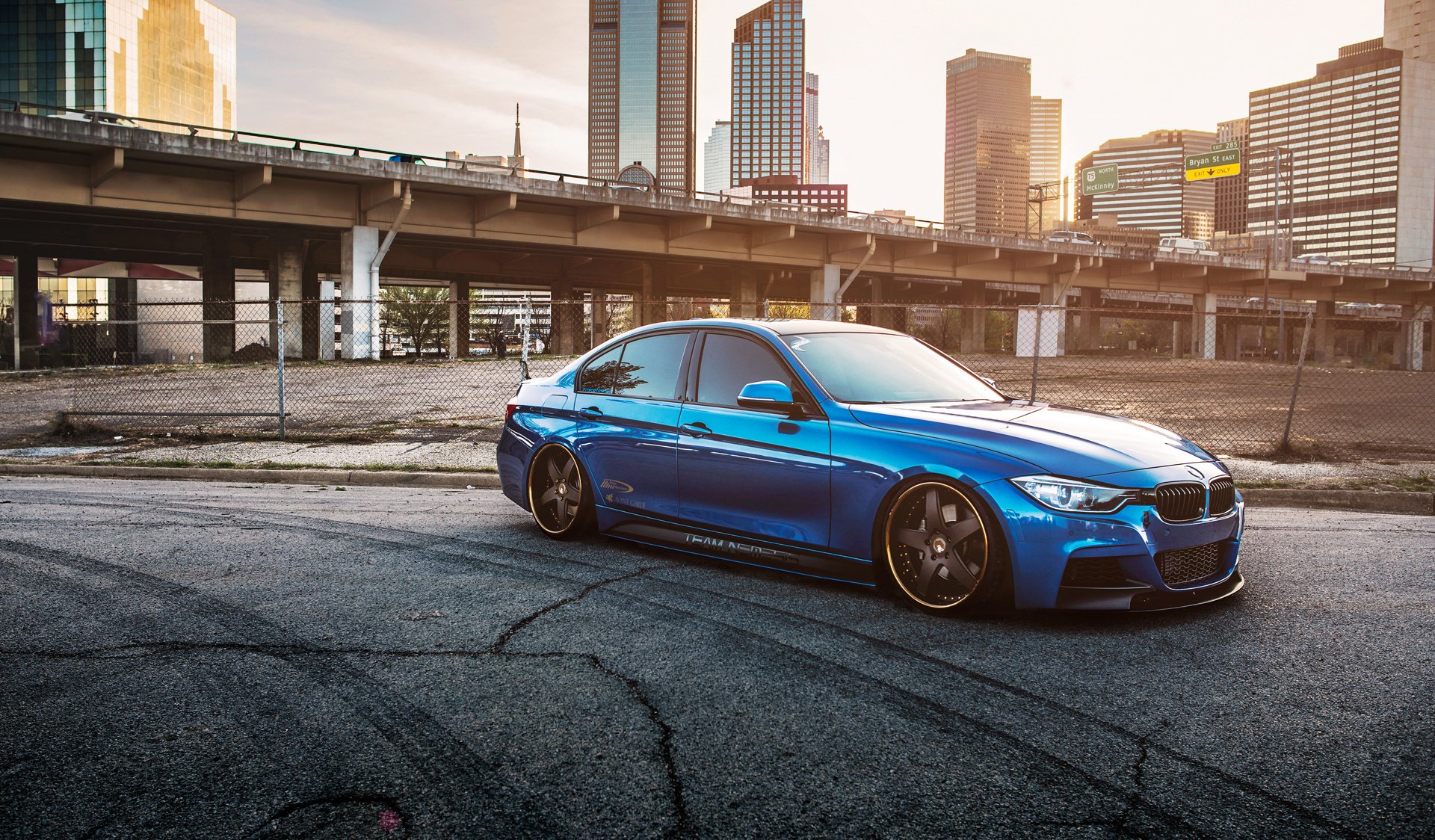 bmw 335i azul frente posición bmw