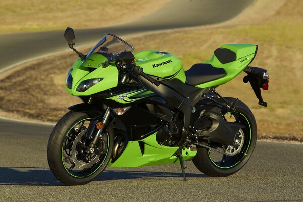 Vert moto sportbike kawasaki zx-6r