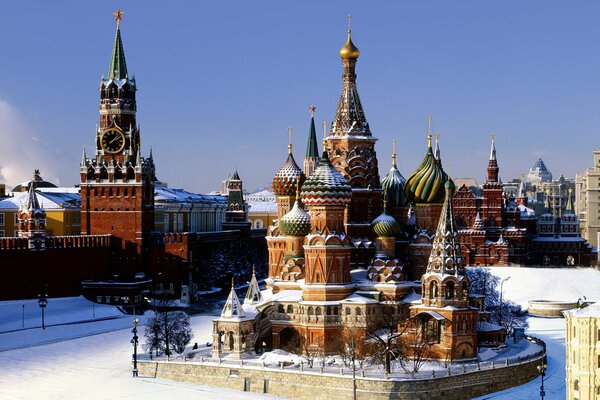 Moscow Kremlin and St. Basil s Cathedral