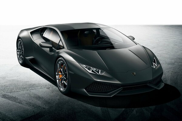 Schwarzer Lamborghini Huracan schönes Foto