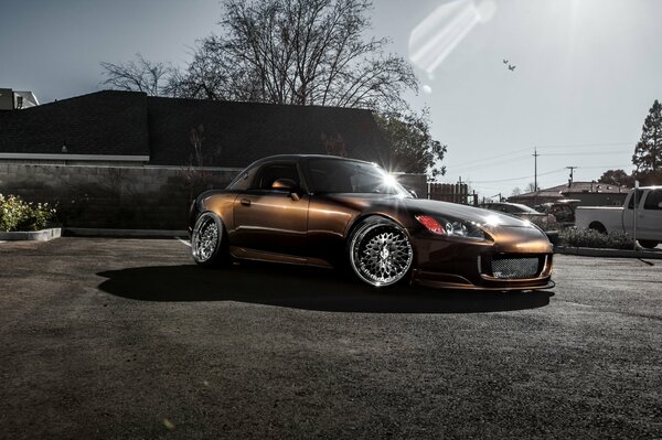 Honda Sporcar golden Tuning