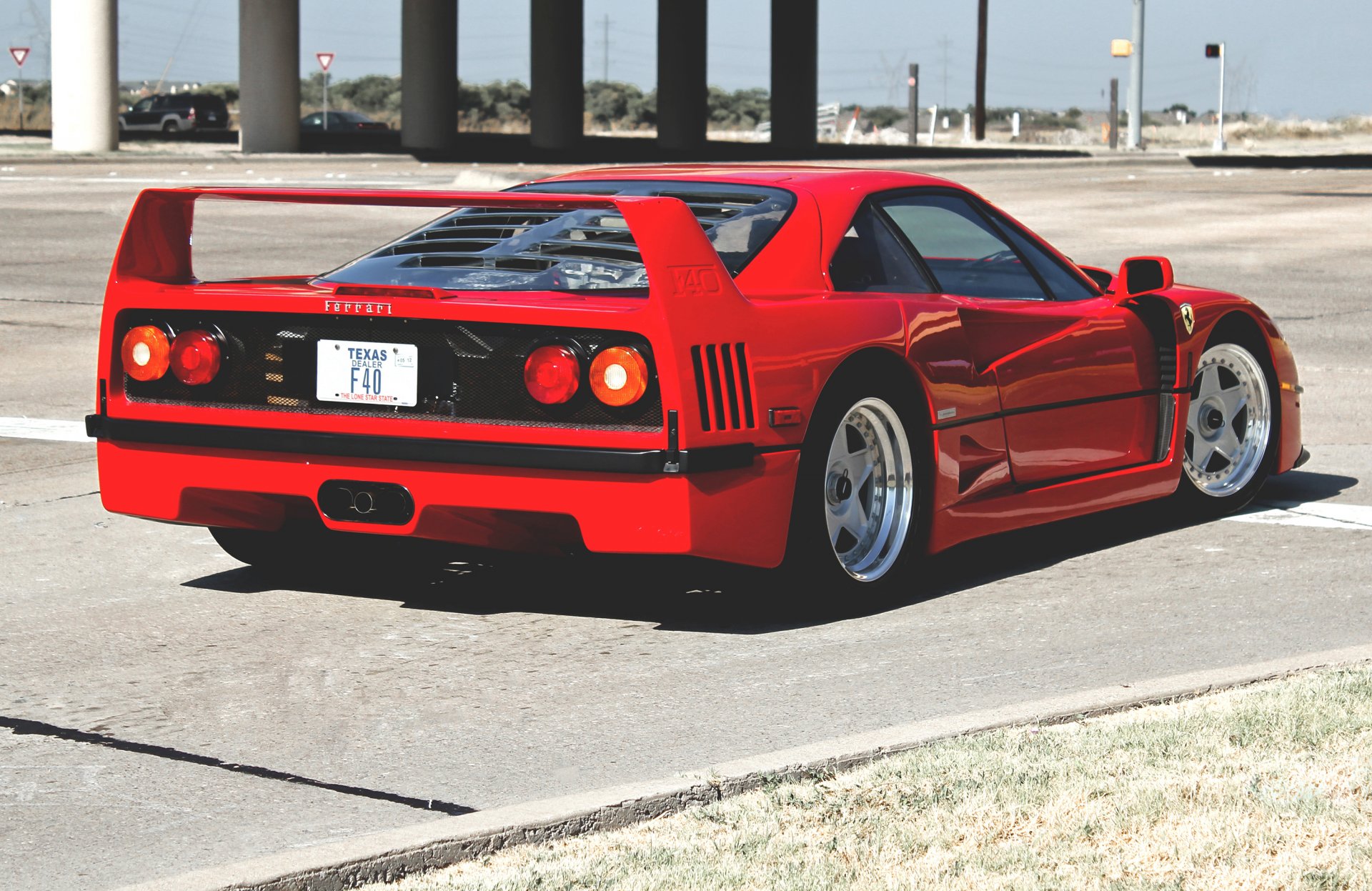 ferrari f40 rouge retour rue ferrari f40 rouge