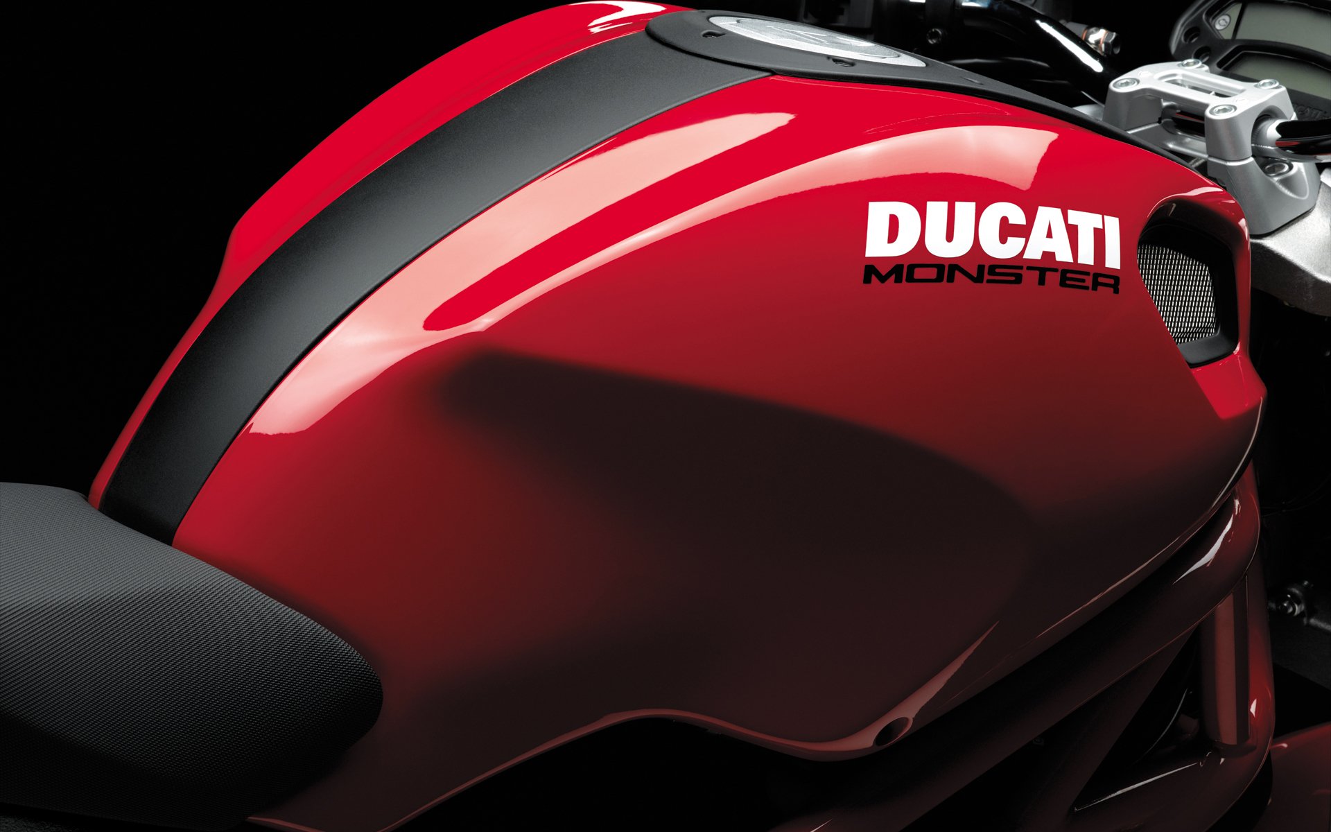ducati чудовище 696 красные