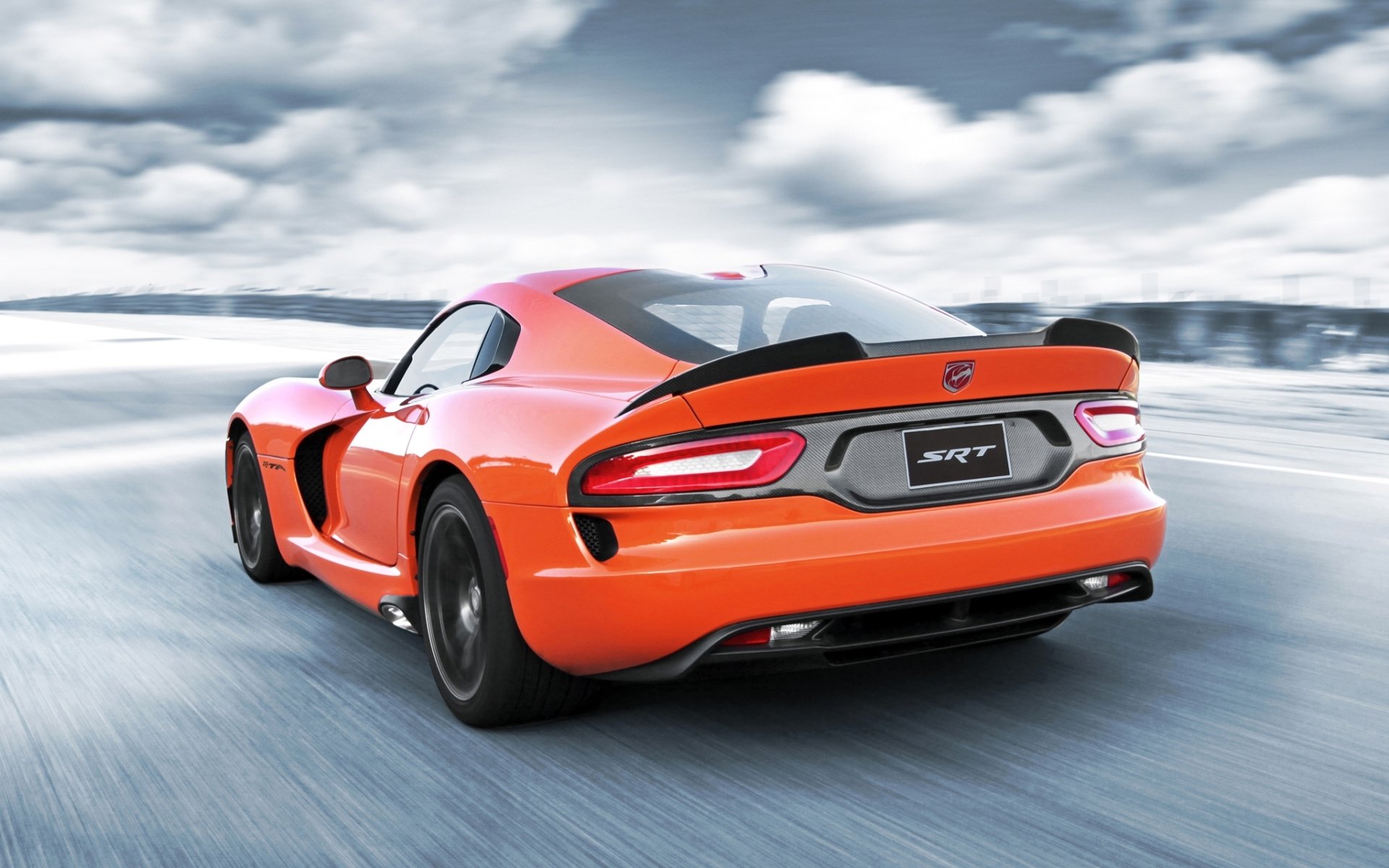 dodge hundred viper ta dodge viper supercar orange rear view sky