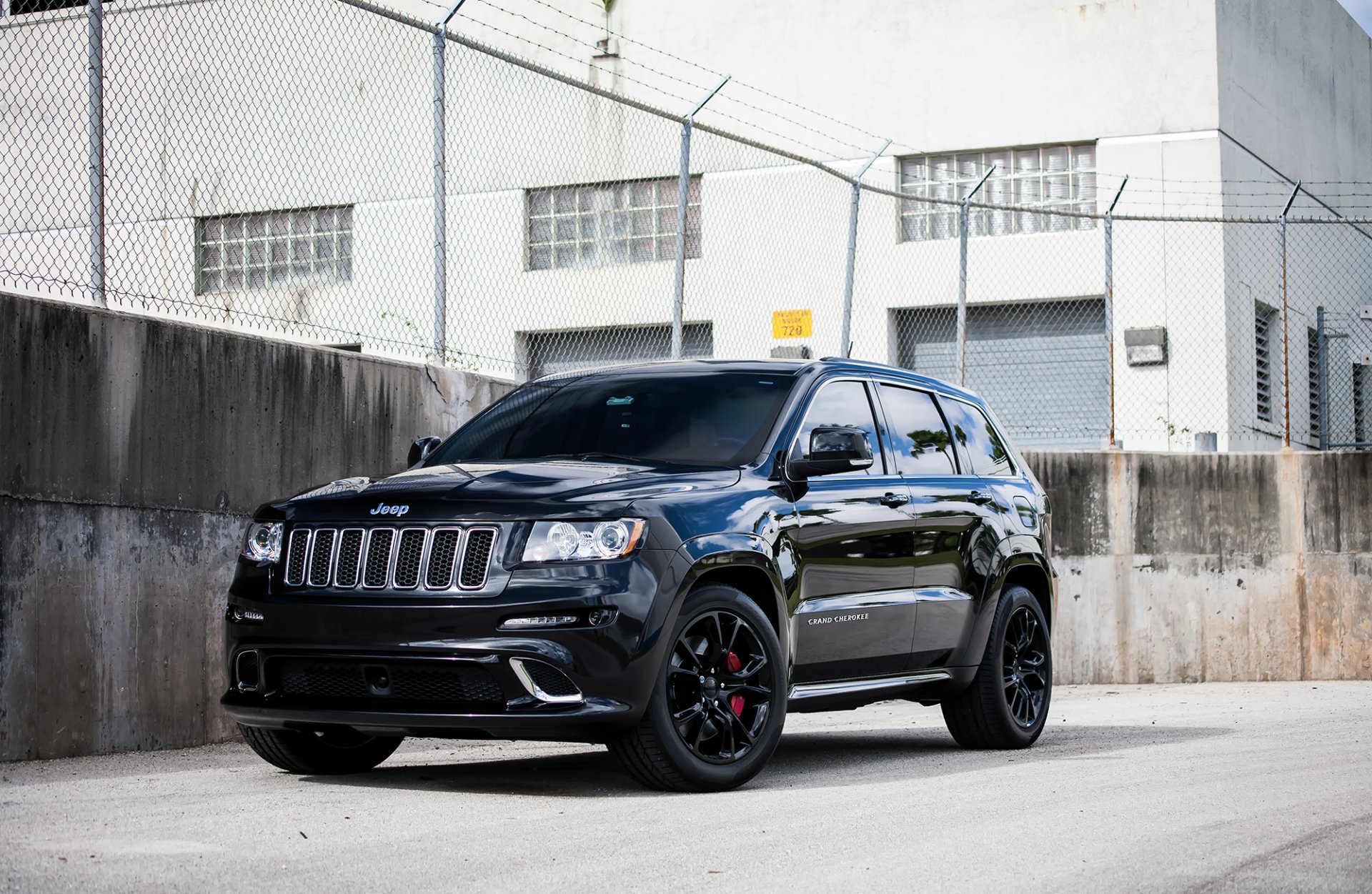 jeep grande cherokee cento-8 grand cherokee nero